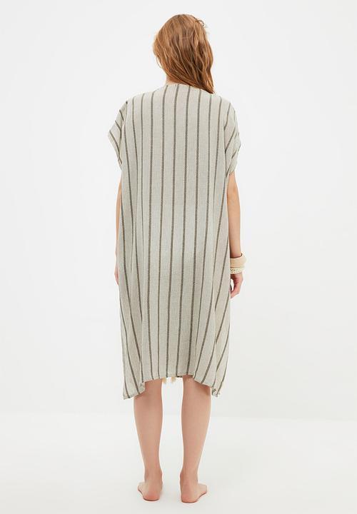 Trendyol - Tassel detailed rustic kimono kaftan - grey