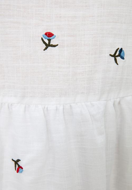 Trendyol - Embroidered dress - white
