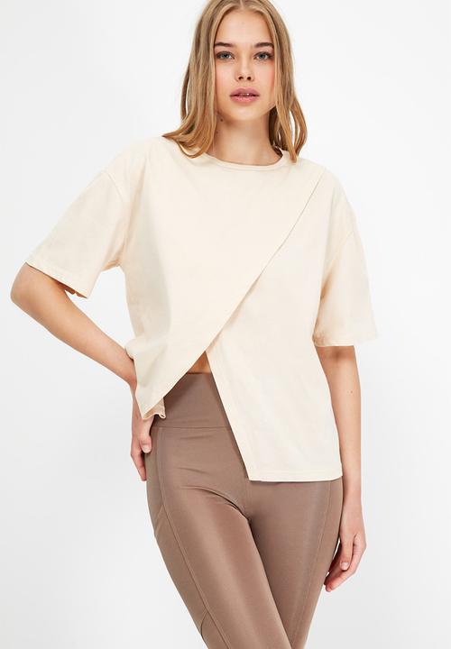 Trendyol - Knitted T-shirt - beige