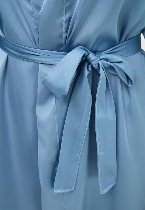 Trendyol - Satin dressing gown - blue