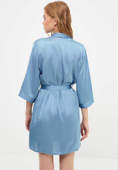 Trendyol - Satin dressing gown - blue