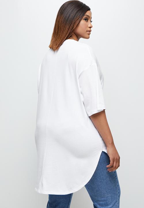 edit Plus - Short sleeve v-neck stepped hem tee - white