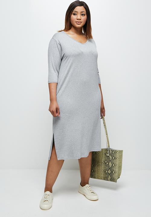 edit Plus - 3/4 Sleeve v-neck tee dress - grey melange