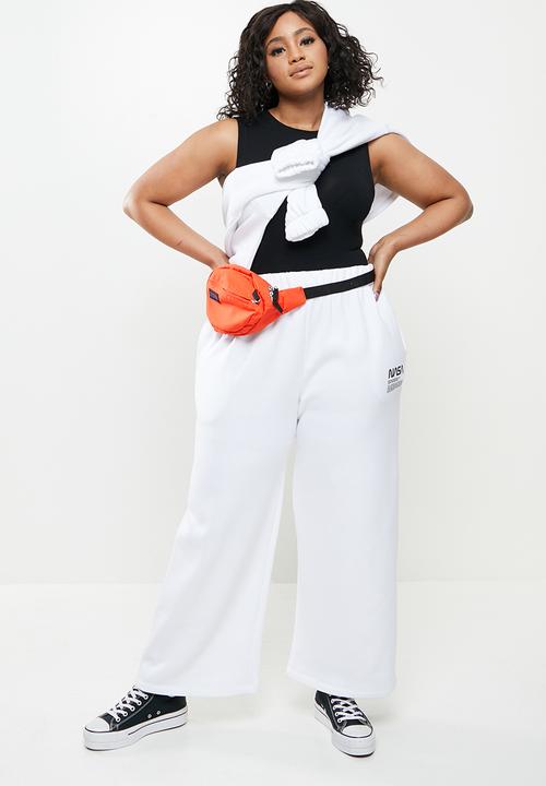 Blake - Wide leg jogger - white