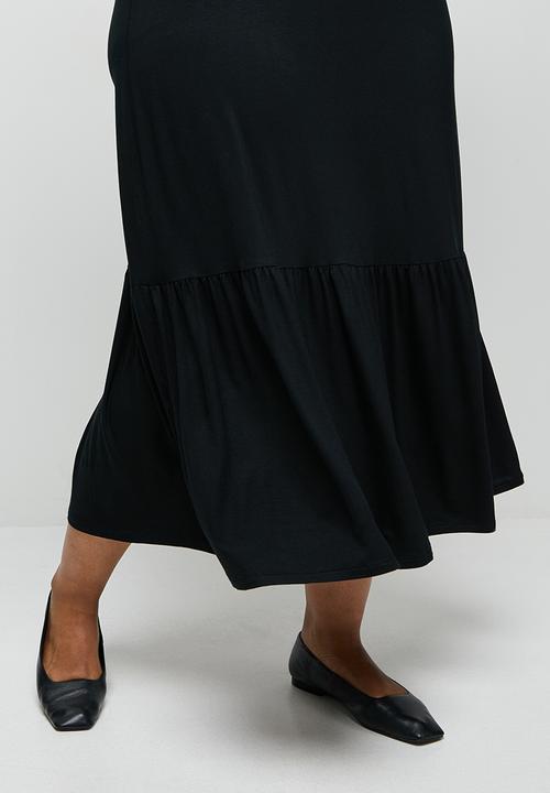 edit Plus - Conscious ballet sleeve scoop neck slit midi - black