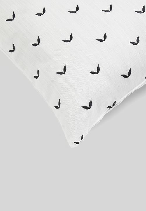 Sixth Floor - Leafy embroidered cushion cover - black & white