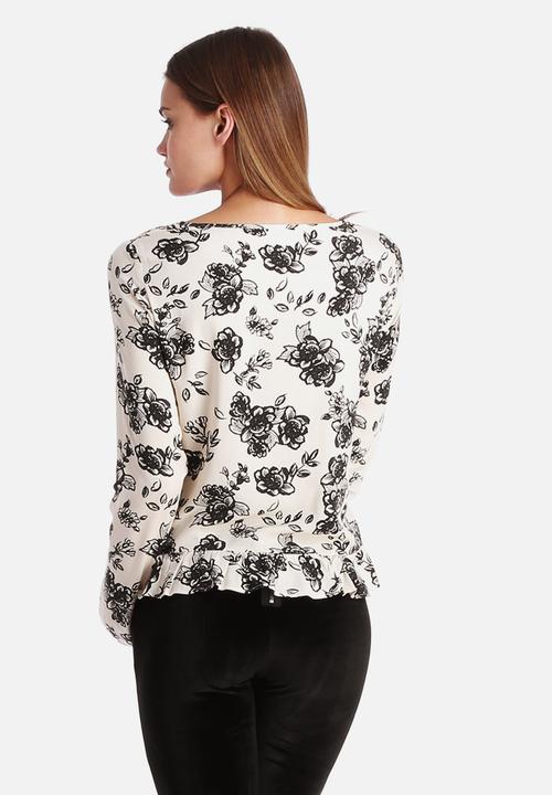 VILA - Flu Peplum Top