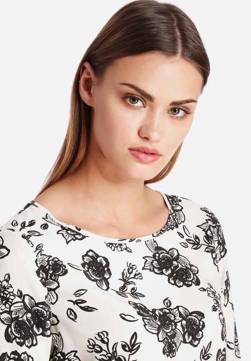 VILA - Flu Peplum Top