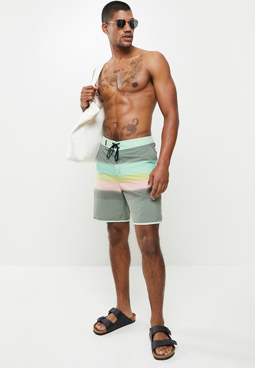 Hurley - Spraybooth 18in boardshort - multi
