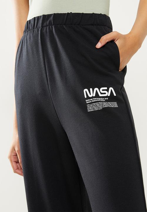 Blake - Wide leg jogger w print - black 
