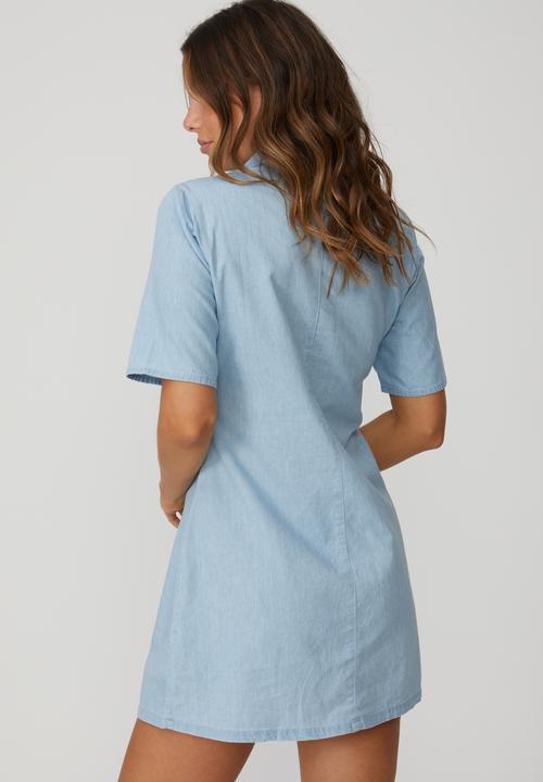 Cotton On - Woven oaklyn collar button down shirt dress - light chambray blue