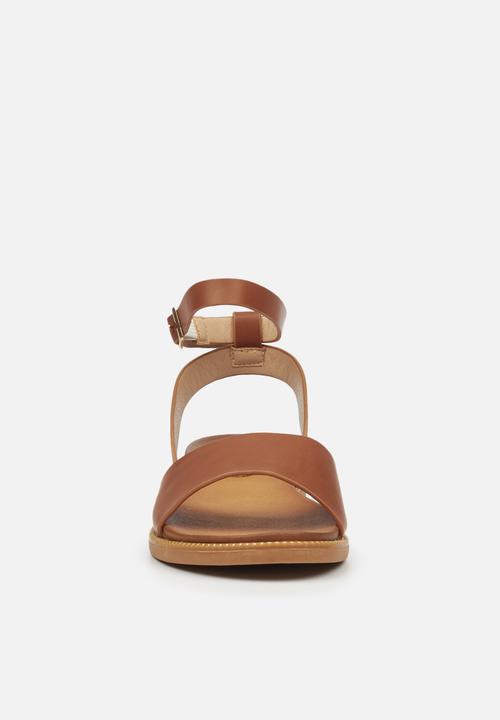 Butterfly Feet - Ellie 1 sandal - tan