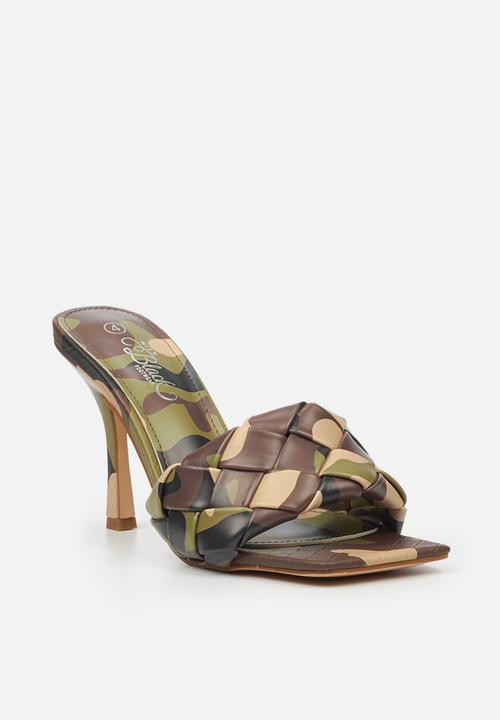 Miss Black - Ammo1 mule heel - green