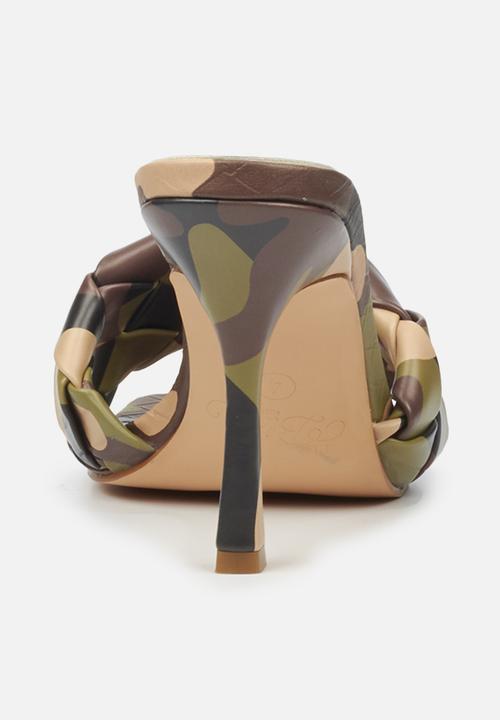 Miss Black - Ammo1 mule heel - green