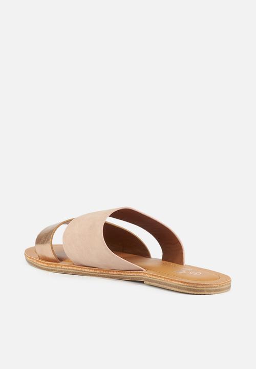 Butterfly Feet - Bonzai 1 slide - pink