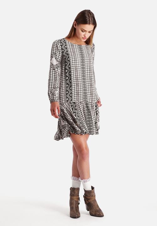 VILA - Scarf Dress