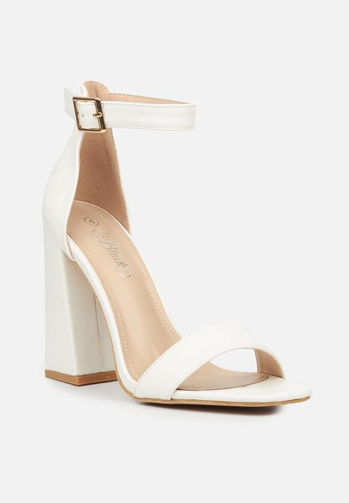 Miss Black - Senza1 heel - white