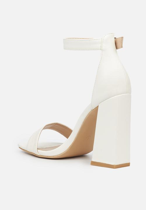 Miss Black - Senza1 heel - white