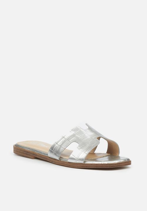 Miss Black - Discopia2 slide - silver