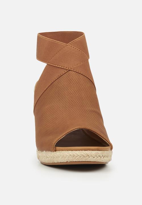 Butterfly Feet - Drayco 1 espadrille wedge - tan