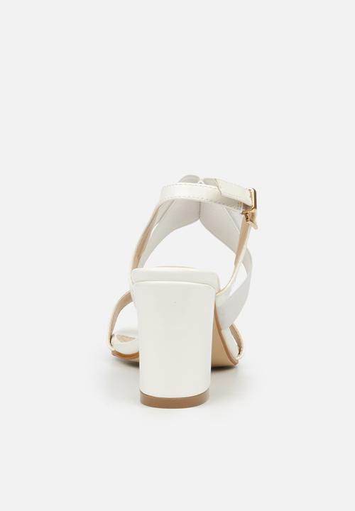 Butterfly Feet - Valery 2 heel - white