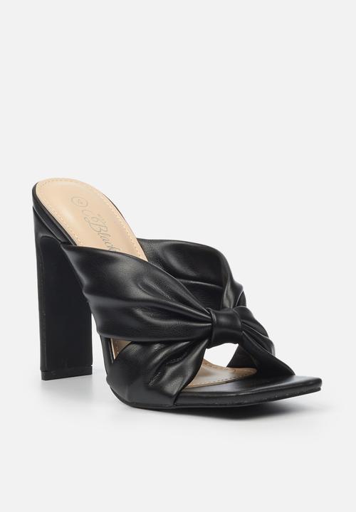 Miss Black - Whisk1 mule heel - black