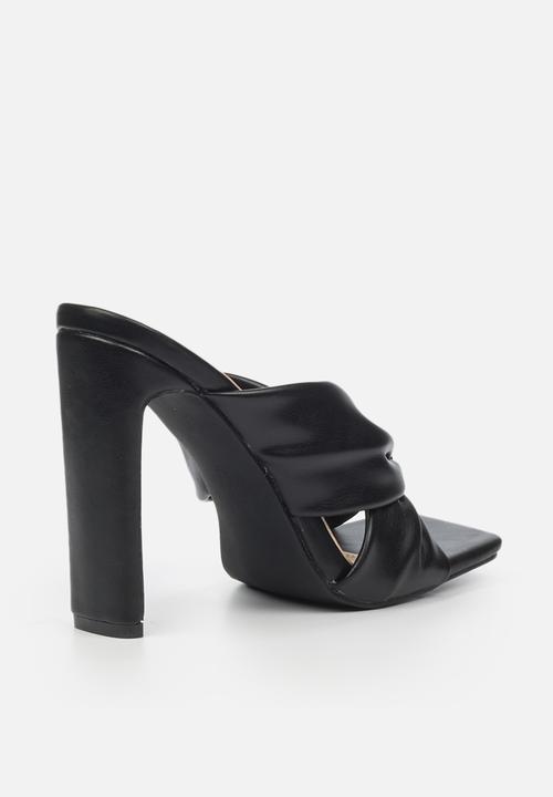 Miss Black - Whisk1 mule heel - black