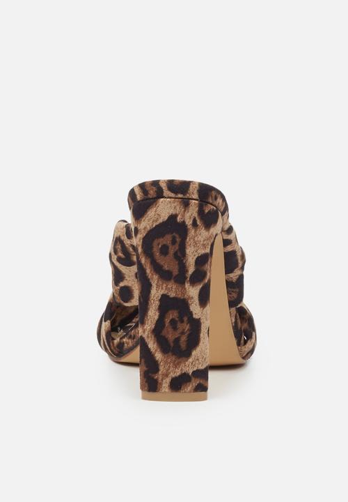 Miss Black - Whisk1 mule heel - brown 