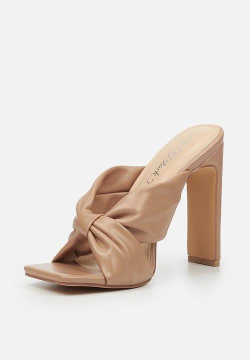 Miss Black - Whisk1 mule heel - neutral