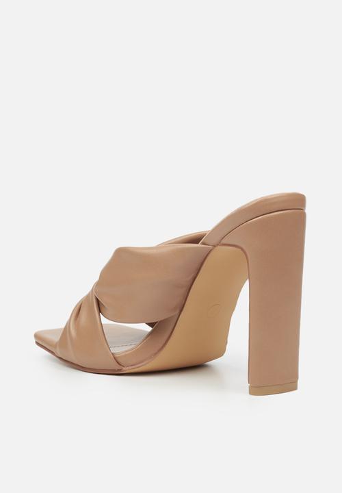 Miss Black - Whisk1 mule heel - neutral