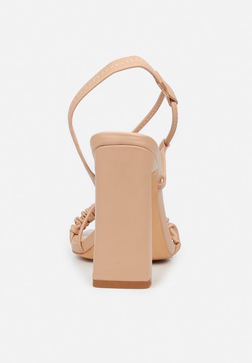 Miss Black - Gin1 heel - neutral