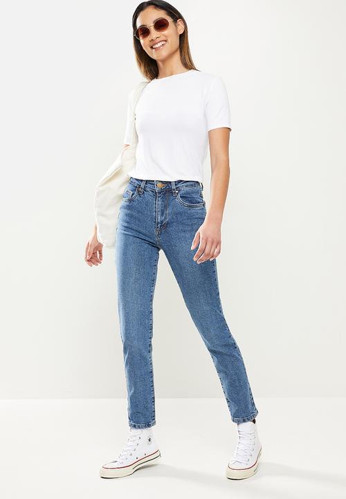 Cotton On - Petite stretch mom jean - lucky blue