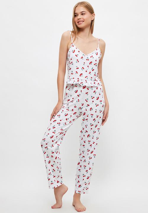 Trendyol - Patterned knitted pajamas set - white