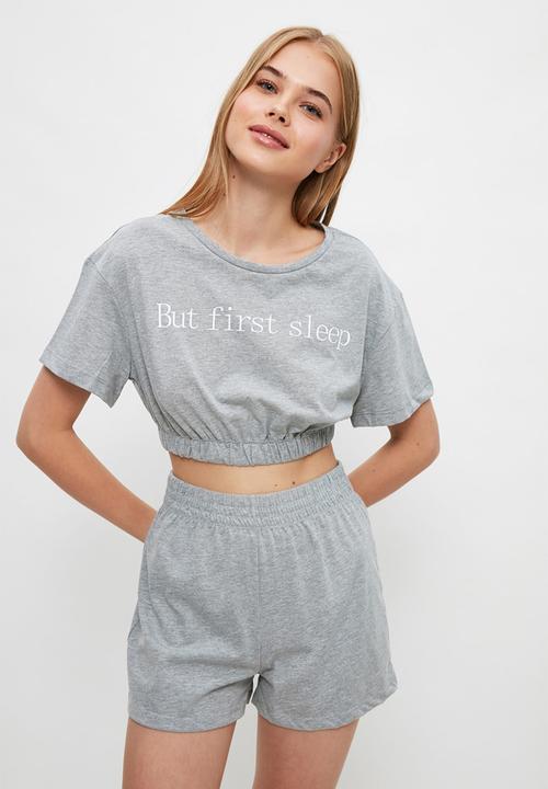 Trendyol - Slogan knitted pajamas set - grey