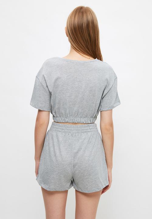 Trendyol - Slogan knitted pajamas set - grey