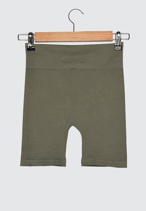Trendyol - Knitted bermuda shorts - khaki