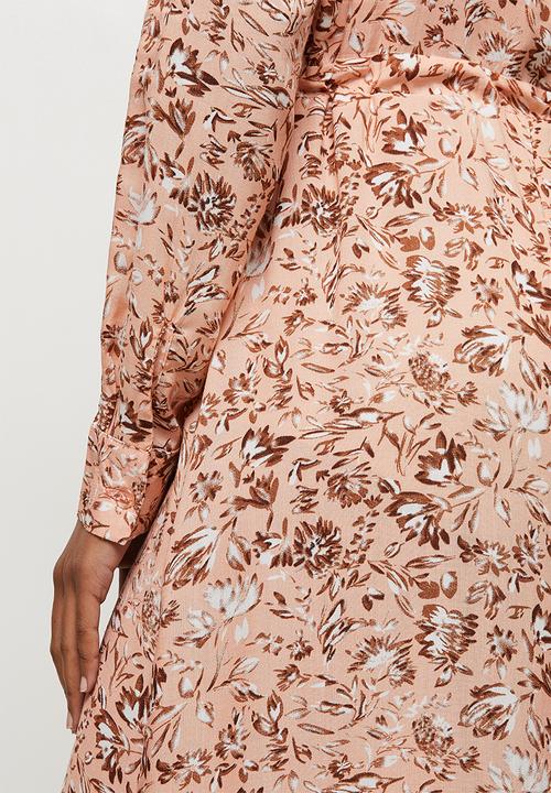 edit - Long sleeve tiered mandarin dress - light pink