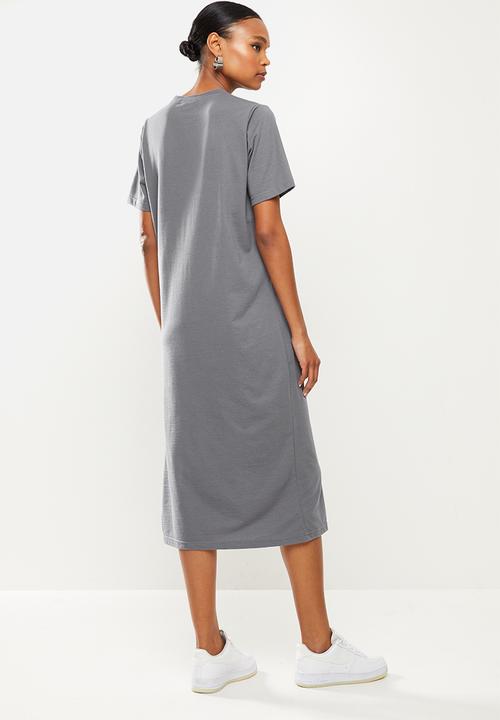 Missguided - Basic T-shirt dress midi short sleeve - dark grey
