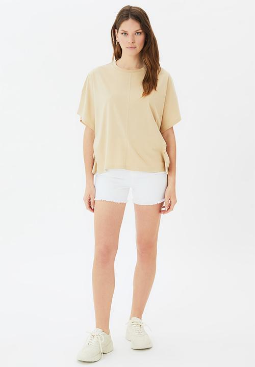 Trendyol - Crew neck knitted T-shirt  - beige
