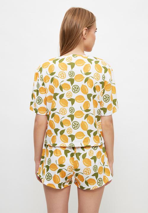 Trendyol - Patterned knitted pajamas set - multi