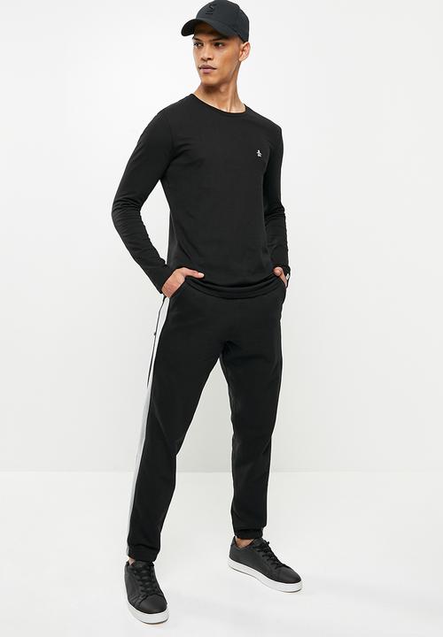 Original Penguin - Long sleeve  embroidered logo tee -  black