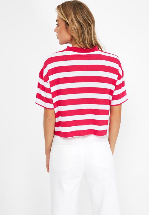 Trendyol - Striped crop knitted t-shirt  - fuchsia