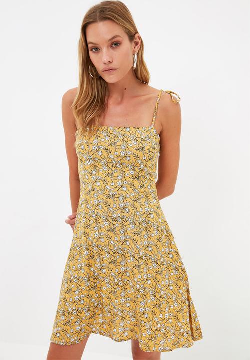 Trendyol - Strap patterned dress  - yellow