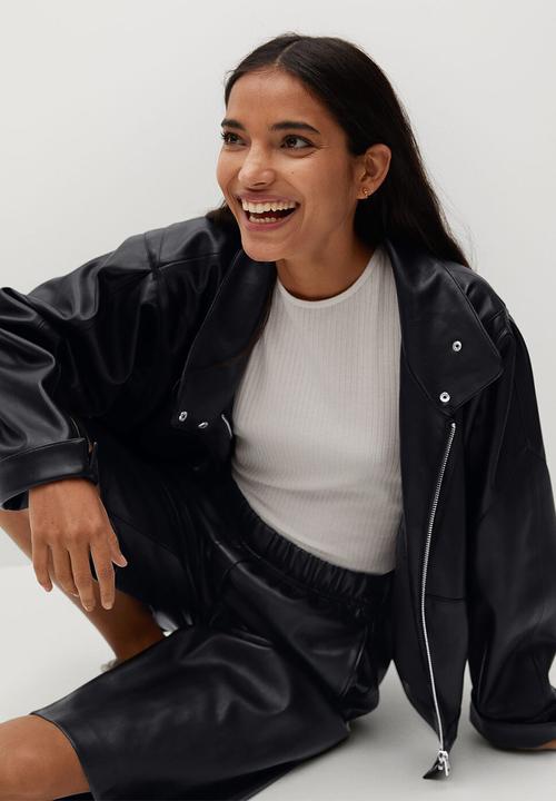 MANGO - Bermuda shorts pablo - black
