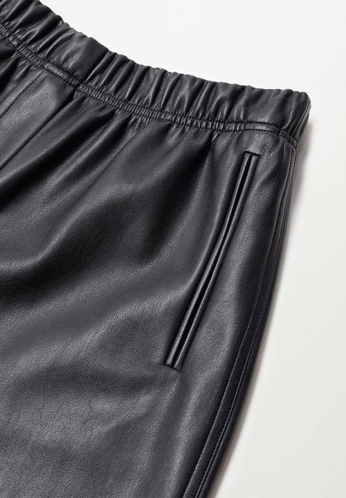 MANGO - Bermuda shorts pablo - black