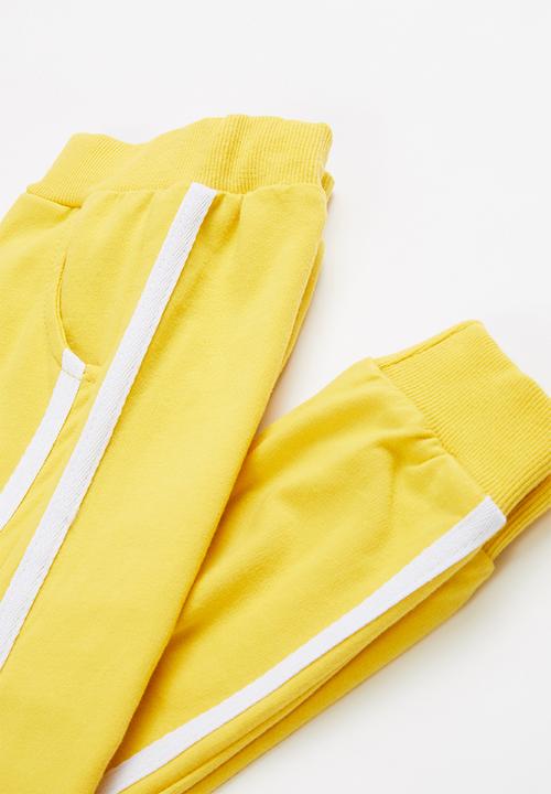 Pop Candy - Girls sweatset with ears - yellow