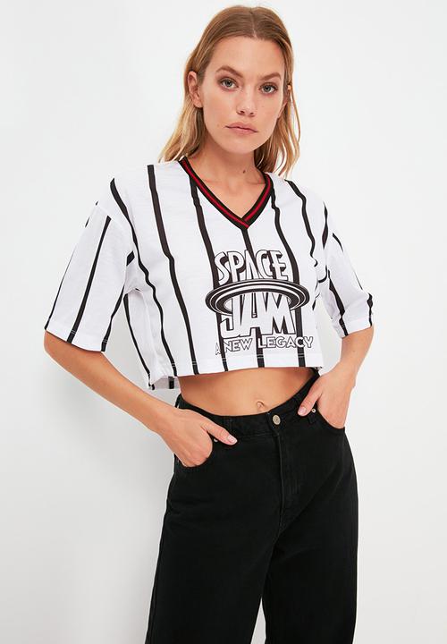 Trendyol - Space jam licensed printed crop knitted T-shirt - white