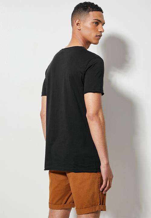 Superbalist - Tomas raw edge scoop neck tee - black