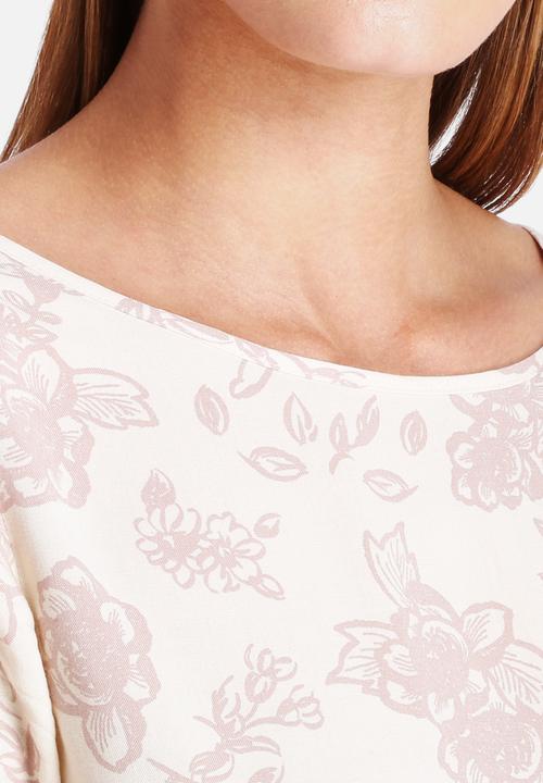 VILA - Flu Peplum Top