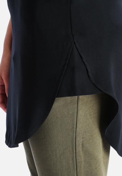 VILA - Run Tunic